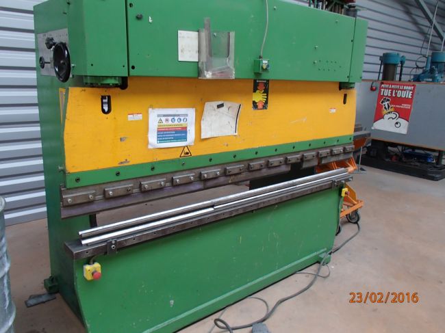  PRESSE PLIEUSE LVD 2M50 X 50T - Machine d'occasion N° 815 remise en conformité par DESCOMBES PRECIMECA